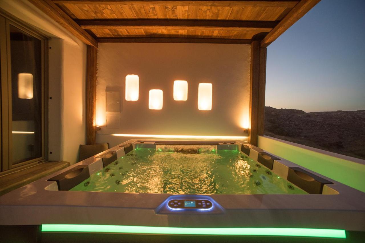 Amallini Suites Mykonos Super Paradise Beach  Bagian luar foto