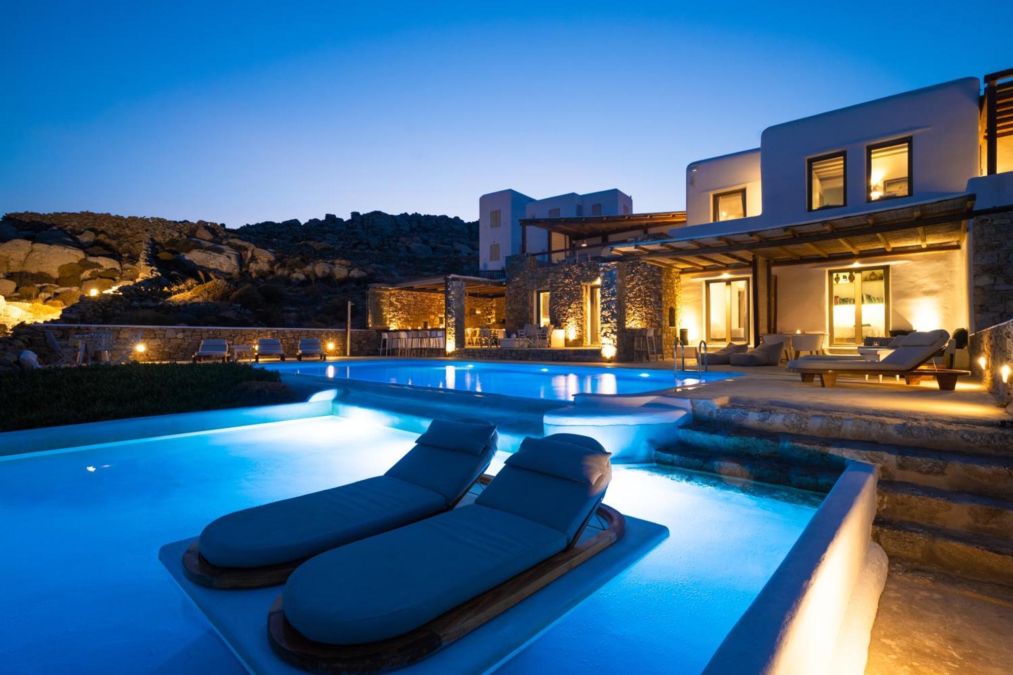 Amallini Suites Mykonos Super Paradise Beach  Bagian luar foto
