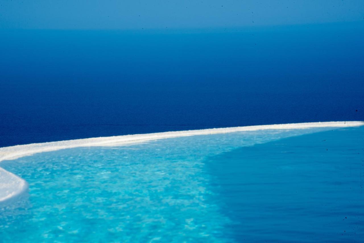Amallini Suites Mykonos Super Paradise Beach  Bagian luar foto